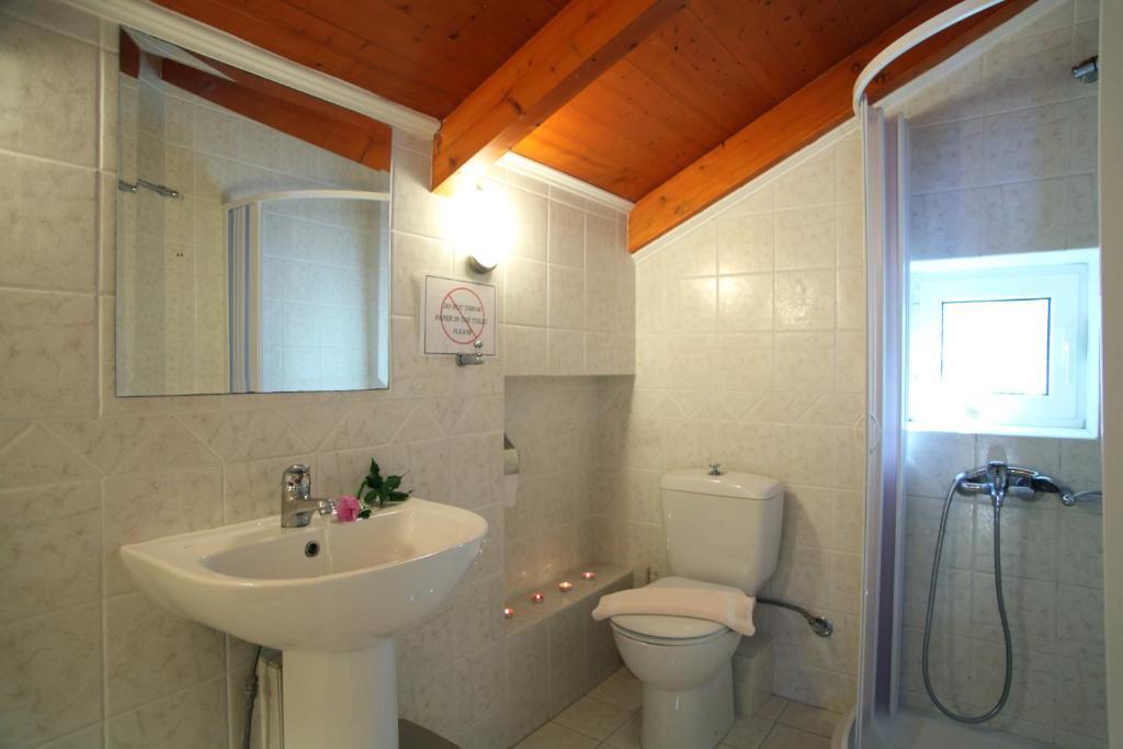Kydonies Villas Frinion Room photo
