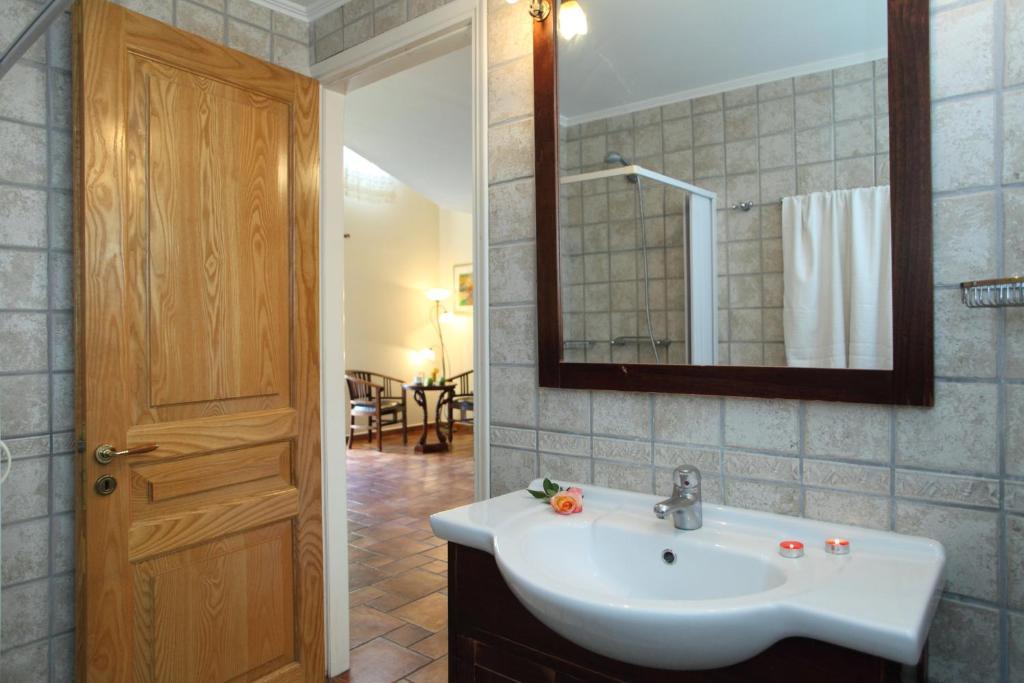 Kydonies Villas Frinion Room photo